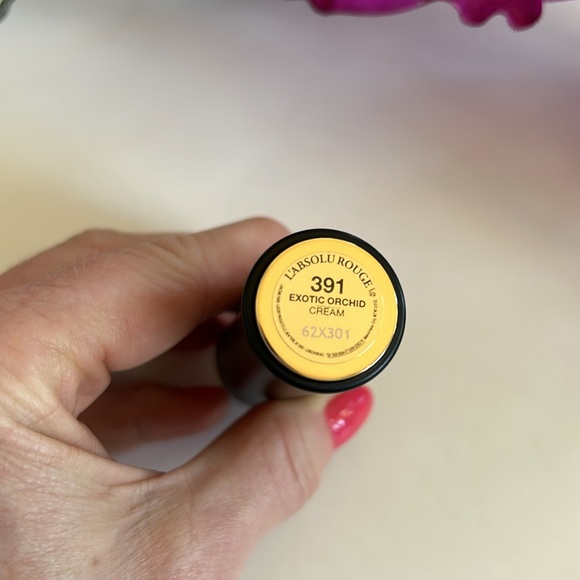 Lancôme L’Absolu Rouge Cream Lipstick in Exotic Orchard - Picture 3 of 6